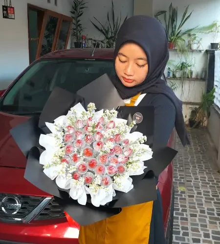 Jual Buket buah strawbery purwokerto