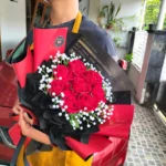 buket bunga mawar merah untuk tunangan anniversary