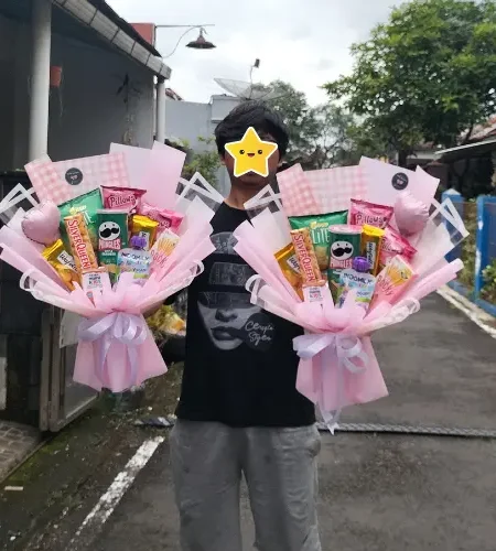 buket snack by request customer wrapping pink