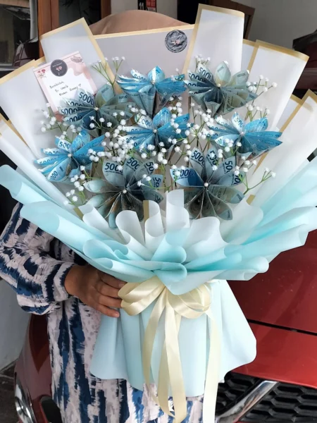 buket uang 50ribu dengan nominal 2,4 juta rupiah ultah istri bisa kirim area Purwokerto