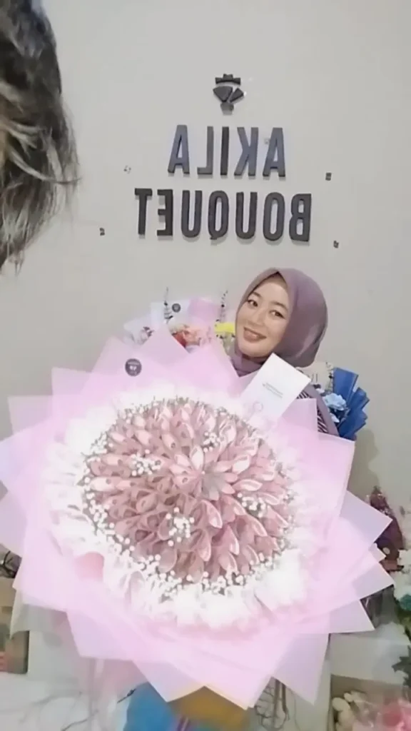 Buket Uang 5 Juta untuk Ulang Tahun Istri